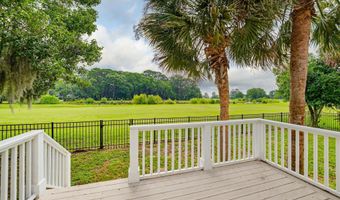 54 Tuscarora Ave, Beaufort, SC 29907