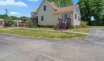 7 School St, Allenstown, NH 03275