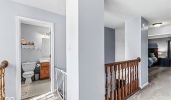 414 Winterwood Dr, Avon, IN 46123