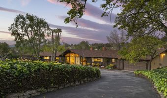 230 Avocado Pl, Camarillo, CA 93010