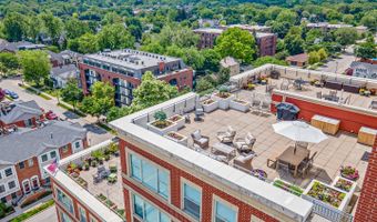77 S Evergreen Ave 1103, Arlington Heights, IL 60005