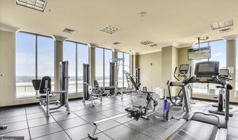 851 N GLEBE Rd N 1113, Arlington, VA 22203