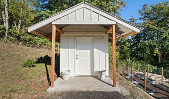 260 BALD EAGLE Rd, Ariel, WA 98603