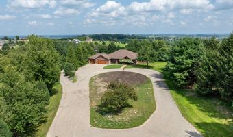 16978 Asbury, Asbury, IA 52002
