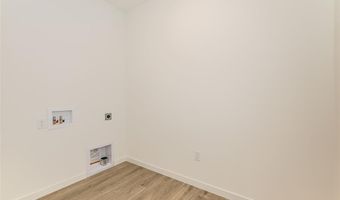 6804 Snowy Owl Ln, Affton, MO 63123