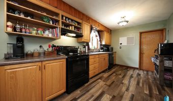 631 E 2nd St, Bridgewater, SD 57319