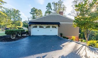1921 Tabby Ln, Altavista, VA 24517