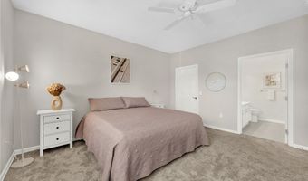 190 Sandover Dr, Aurora, OH 44202