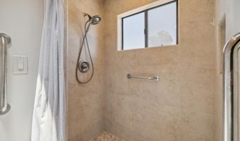 336 Rio Del Mar Blvd, Aptos, CA 95003