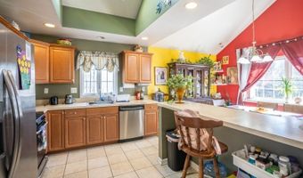 138 S Salem St, Andover, NJ 07801
