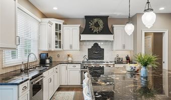322 Dirkshire Ct, Adams Twp., PA 16046