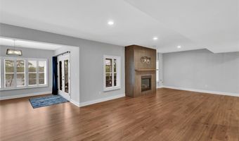 133 Woodford Dr, Adams Twp., PA 16033