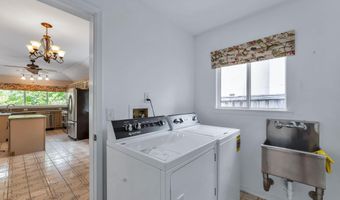 1826 TIERRA VERDE Dr, Atlantic Beach, FL 32233
