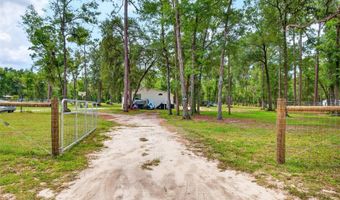 10890 NE 102ND Pl, Archer, FL 32618