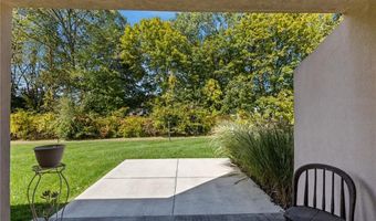 2970 Mendon Rd 101, Cumberland, RI 02864