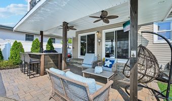 76 Ronald Ave S, Bayville, NJ 08721
