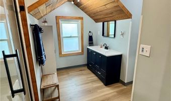 3706 Fargo Dr, Ashtabula, OH 44004