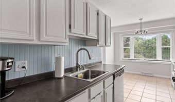 200 Heroux Blvd 203, Cumberland, RI 02864