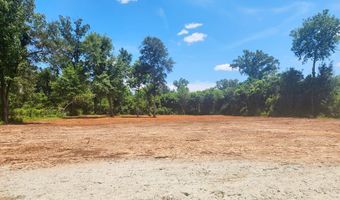 830 Holly Dr, Albany, GA 31705