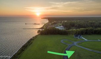 975 999 W Burton Farm Dr, Minnesott Beach, NC 28510