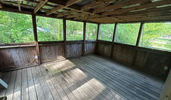 451 NEW HOPE Rd, Big Sandy, TN 38221