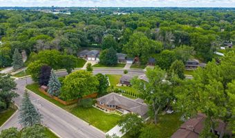1005 W Richway Dr, Albert Lea, MN 56007
