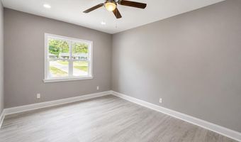 1215 Maryland Dr, Albany, GA 31707