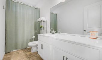 121 S Vandriver Way, Aurora, CO 80018