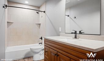 5233 Henning Loop, Casper, WY 82609