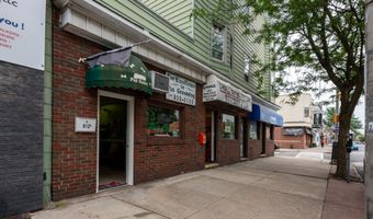 910-912 BROADWAY, Bayonne, NJ 07002