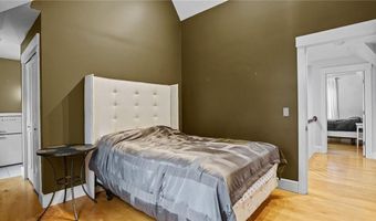 485 Spring St, Newport, RI 02840