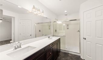 10525 Shiny Skies Dr, Las Vegas, NV 89129