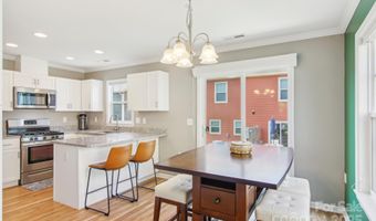 1110 Lynwood Forest Rd, Arden, NC 28704