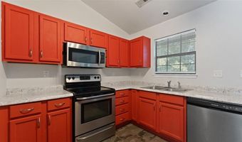 15 Dunbarton Cir, Bella Vista, AR 72715