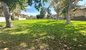 958 S Crossbow Ln 8, Anaheim, CA 92804