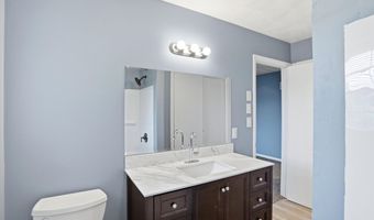 826 Yorkshire Rd, Anderson, IN 46012