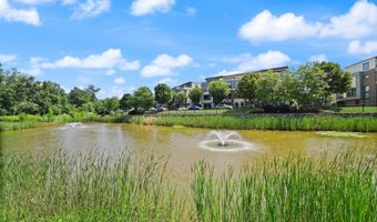 20254 NORTHPARK Dr, Ashburn, VA 20147