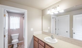 443 Geri St NW, Albany, OR 97321