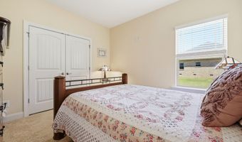 109 W Paige Wynd Dr, Angier, NC 27501