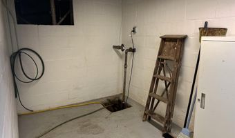 4782 W Lincoln Rd, Alma, MI 48801