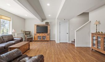 9222 BELL Ln, Cheyenne, WY 82009