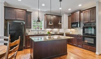 255 Heritage Crk, Ball Ground, GA 30107