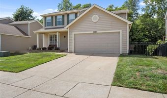 2561 Hidden Meadow Ln, Ballwin, MO 63021