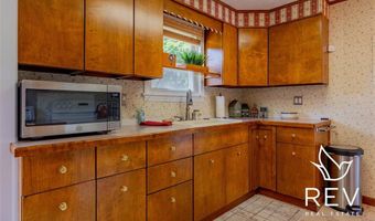 1911 Beck Ave, Cody, WY 82414
