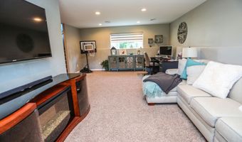 1202 SW 13th Ave, Aberdeen, SD 57401