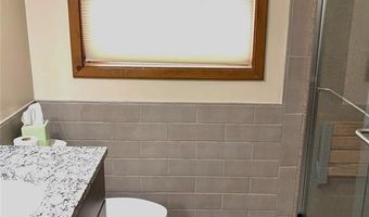 577 Schluersburg Rd, Augusta, MO 63332