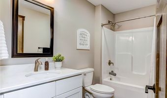 1652 Kyler St, Altoona, WI 54720