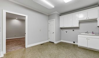 902 Grange Rd, Aynor, SC 29511