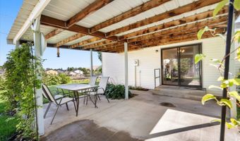 1209 11th St, Benton City, WA 99320