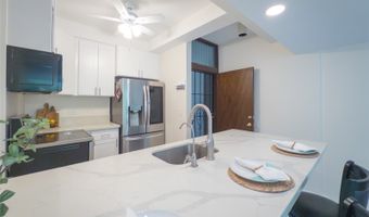 1020 Aoloa Pl 210B, Kailua, HI 96734